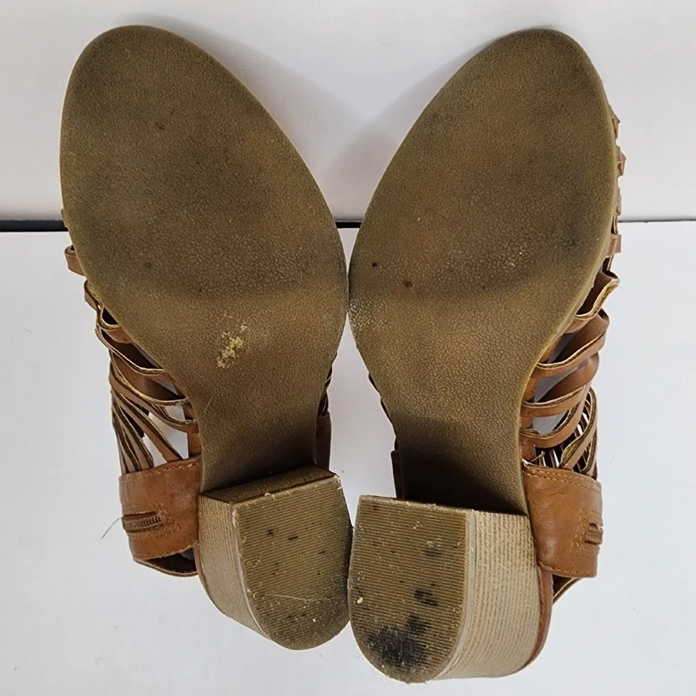 Rampage Womens Gladiator Heeled Sandals Size 8.5M Brown Open Toe Zip‎ Closure